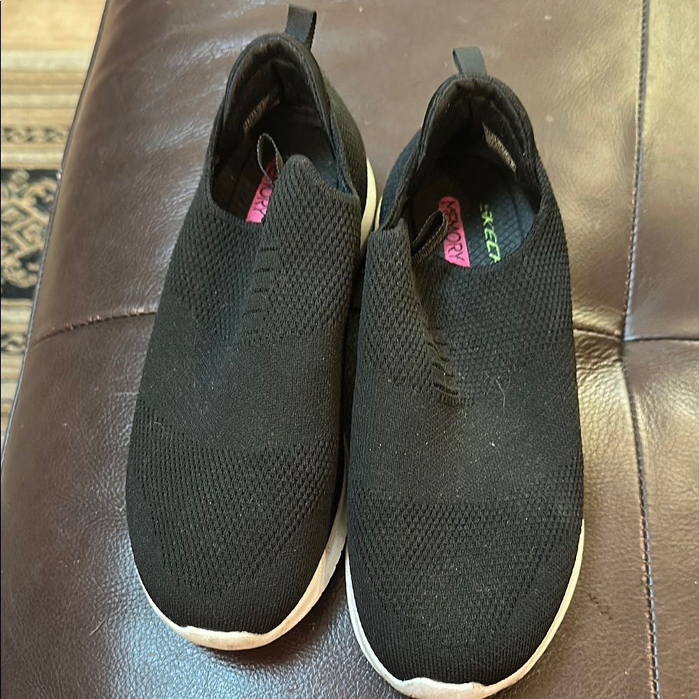 Skechers Black Sneakers Slip-On Comfort